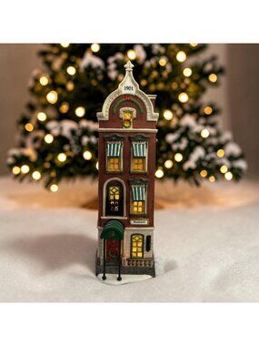 Dept 56 Christmas in the City, Beekman House Lighted Building (No Attachments)